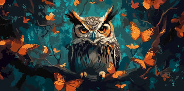 Pöllö oksalla oranssien perhosten ympäröimänä.